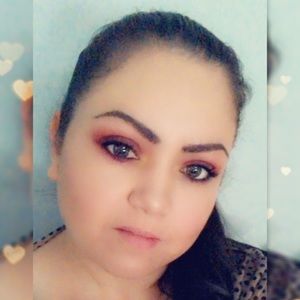 Meet your Posher, Marcela